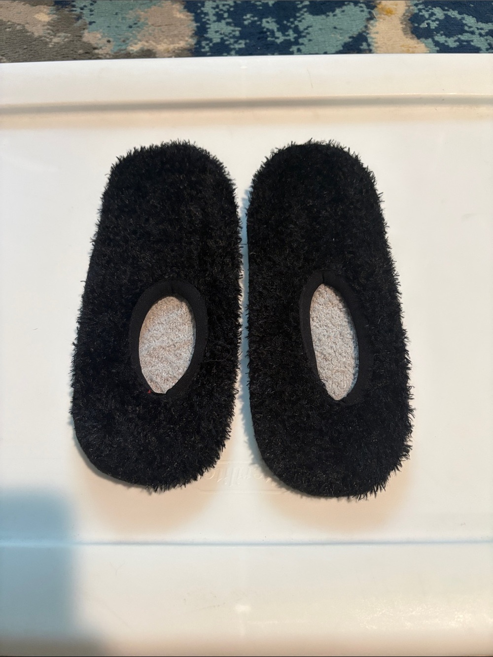 Women's Black Fuzzy Slip-On Home Slippers